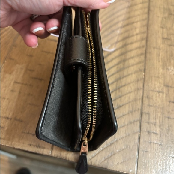 Coach Black and Gray Signature Wallet - Picture 5 of 8